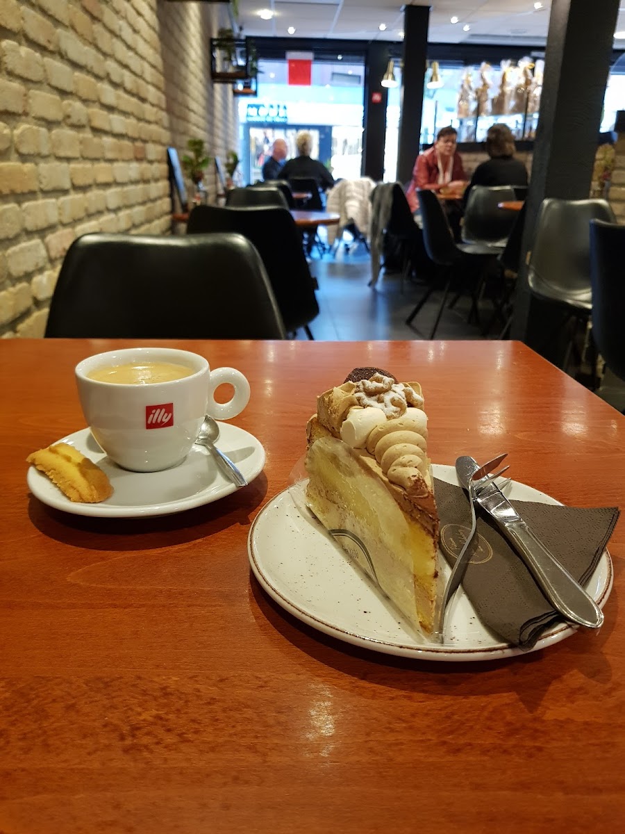 Astoria Cafetaria Catering-10