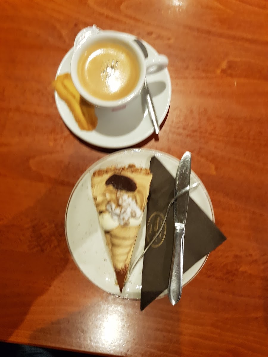 Astoria Cafetaria Catering-8